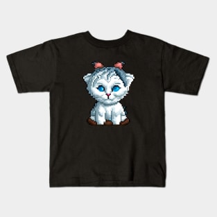 A cat with bright blue eyes and a red nose. Kids T-Shirt